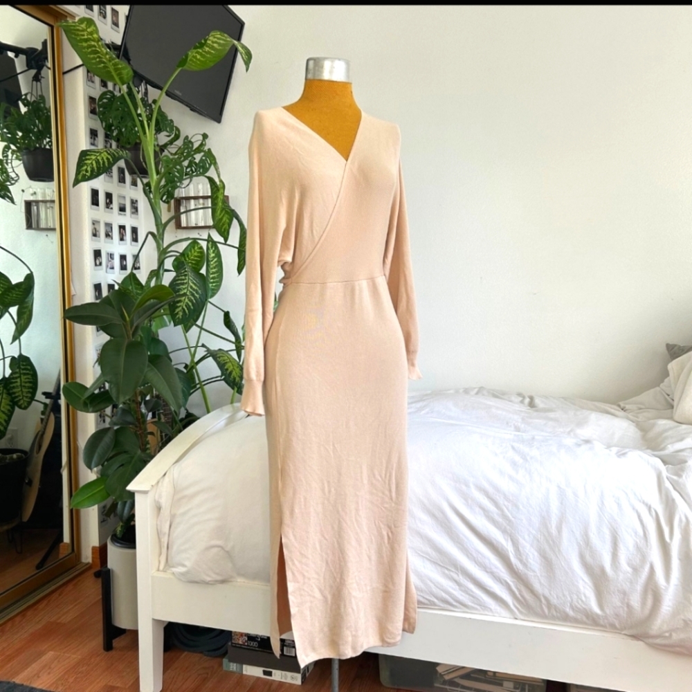 Womens long sleeve bat wing maxi/midi dress size small